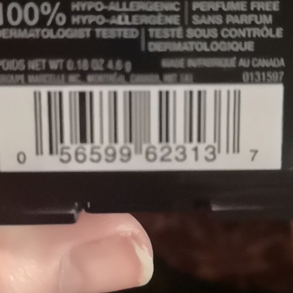 Makeup - Picture 3 of 7